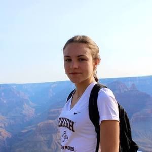 Meet your Posher, Maxine